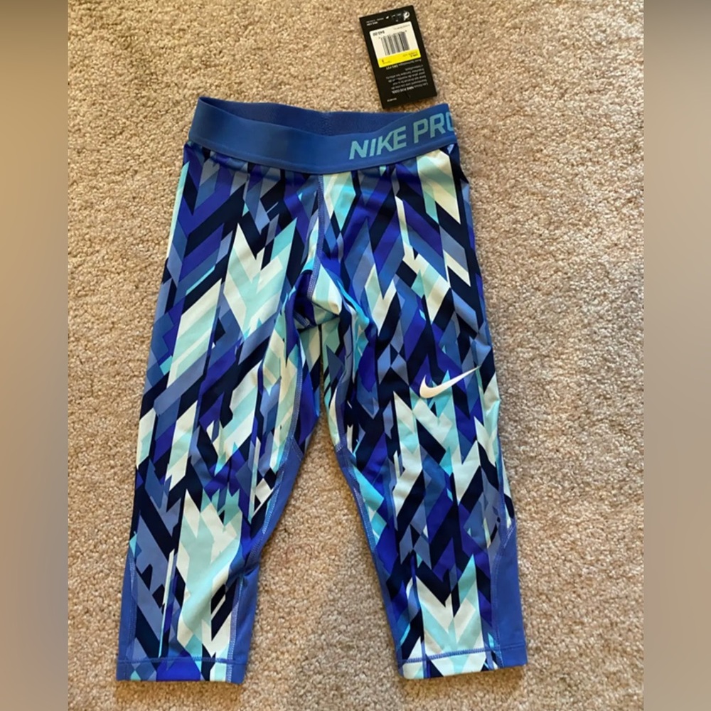 New youth girls Nike Pro cool leggings capri blue